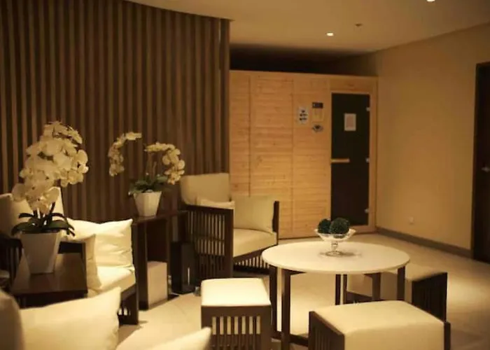 Classy 2br At Eastwood With Pool And Skyline View Apartment Manila
