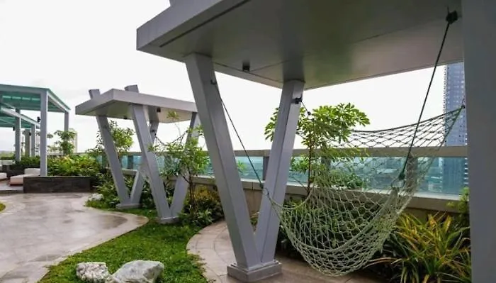 Apartment Classy 2br At Eastwood With Pool And Skyline View *