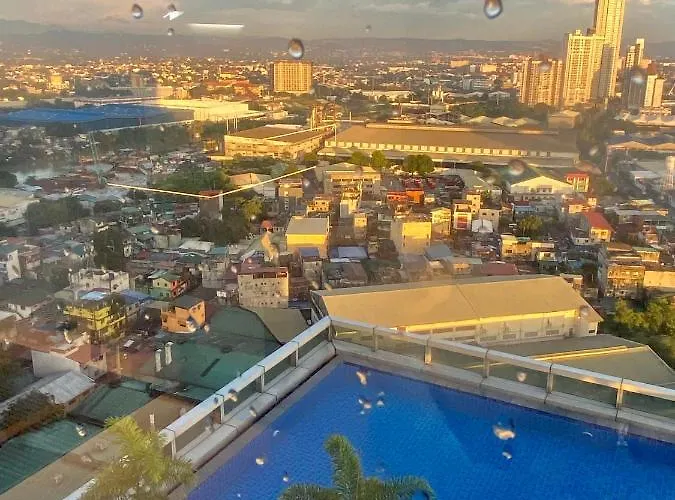 Apartment Classy 2br At Eastwood With Pool And Skyline View *