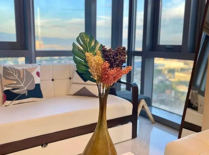 Classy 2br At Eastwood With Pool And Skyline View Apartment Manila