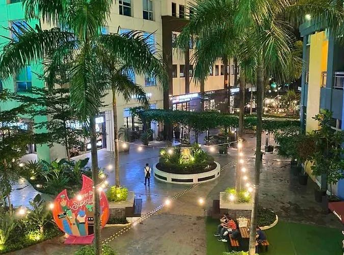 Apartment Classy 2br At Eastwood With Pool And Skyline View *