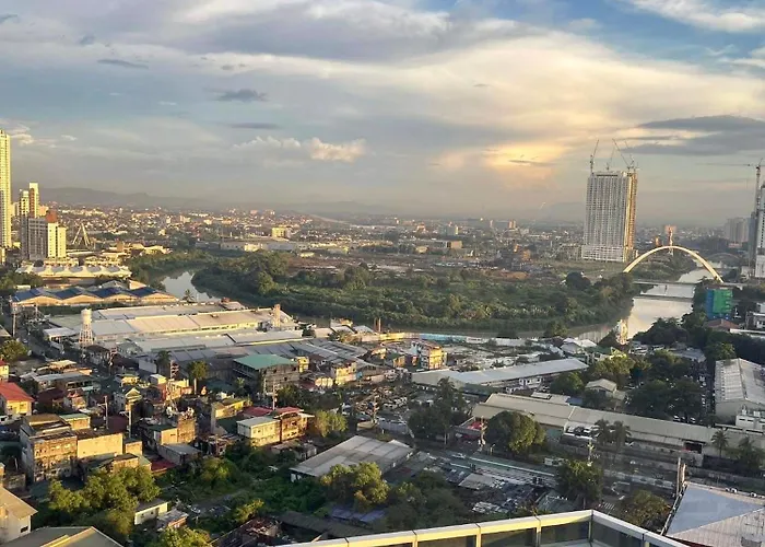 Classy 2br At Eastwood With Pool And Skyline View Apartment Manila